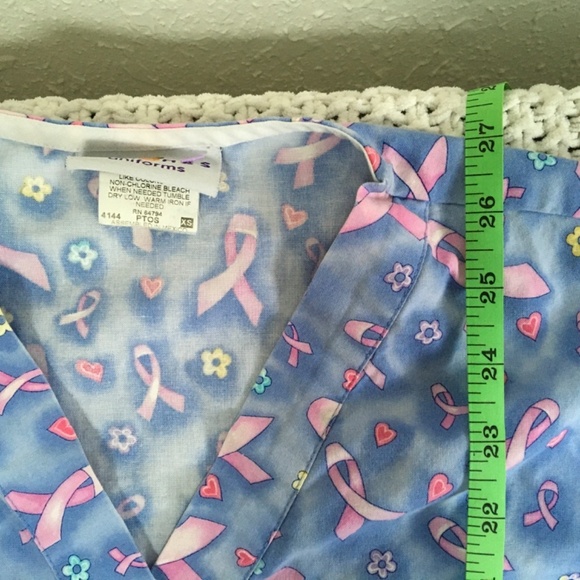 PEACHES UNIFORM CANCER SUPPORT NURSE'S SCRUB WOMAN SIZE XS - Picture 3 of 5